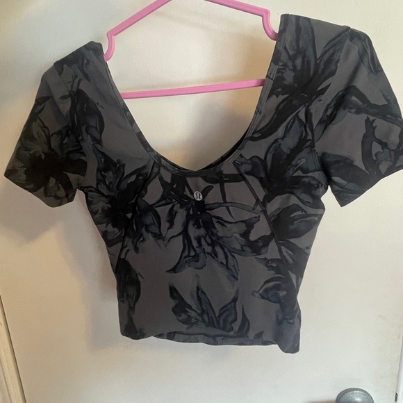 SOLD- lululemon athletica Black and Gray Crop Top - Picture 2 of 2